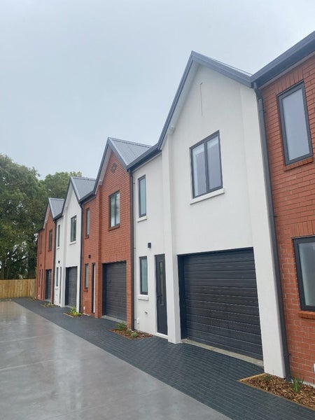 4/45 Evesham Crescent, Spreydon, Christchurch - Carousel 1