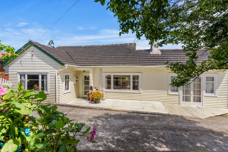66 Pleasant Street, Onehunga, Auckland - Carousel 1