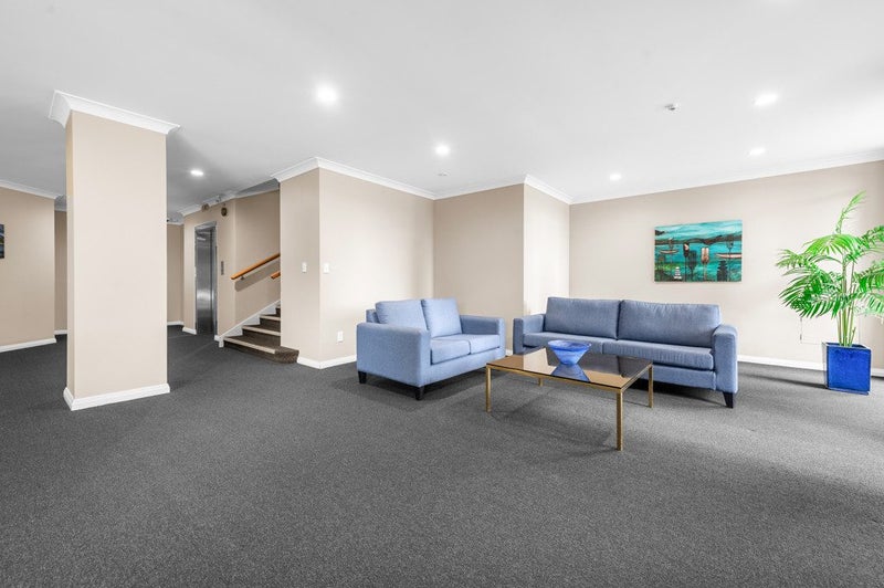 1A/11 London Street, Hamilton Central, Hamilton - Carousel 11