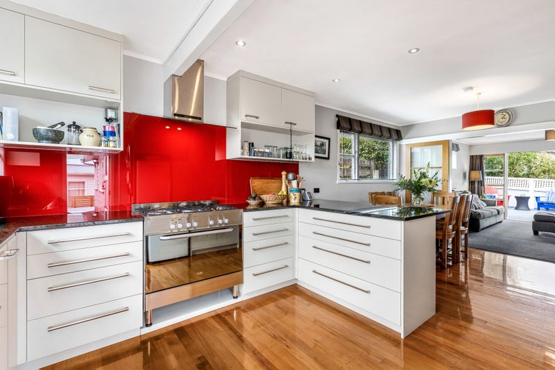 11 Caribou Place, Kingston, Wellington - Carousel 1