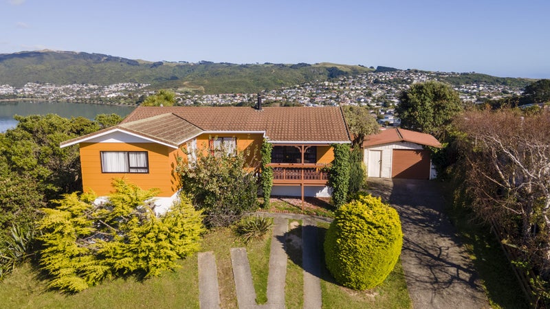 34 Clipper Street, Titahi Bay, Porirua - Carousel 2