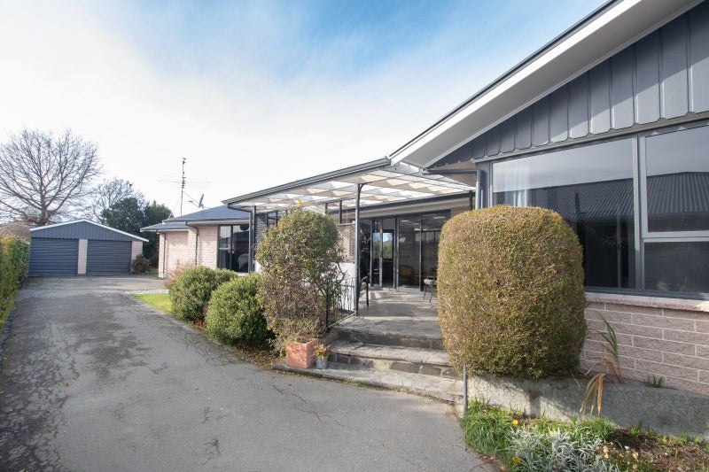 14 Middle Road, Allenton, Ashburton - Carousel 1