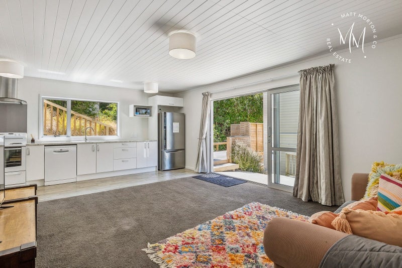 16 Cosy Dell Road, North Dunedin, Dunedin - Carousel 2