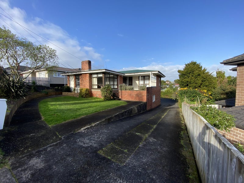 1 Kelsey Crescent, Hillsborough, Auckland - Carousel 2
