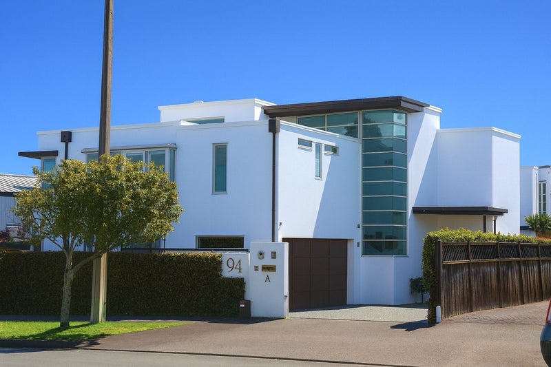 94 St Heliers Bay Road, Saint Heliers, Auckland - Carousel 1