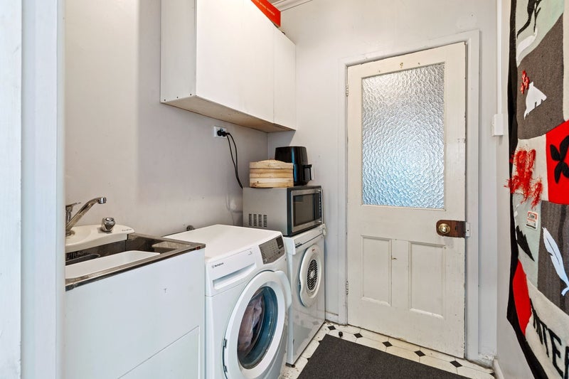 46 Sydney Street, Caversham, Dunedin - Carousel 30