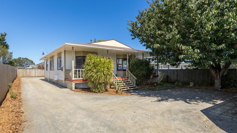 5 Ihaia Street, Waitara, Waitara - Carousel 1