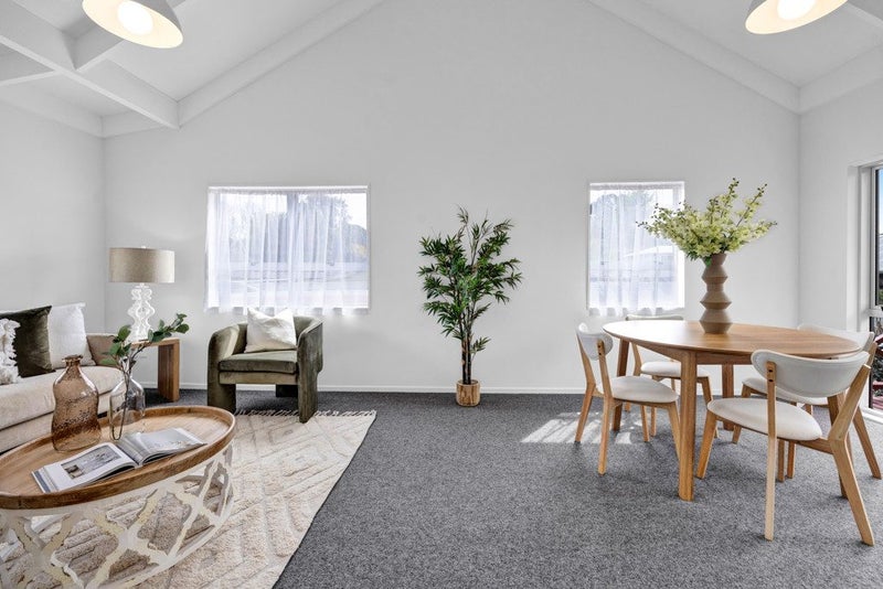 2/19 Kenmore Street, Westown, New Plymouth - Carousel 1