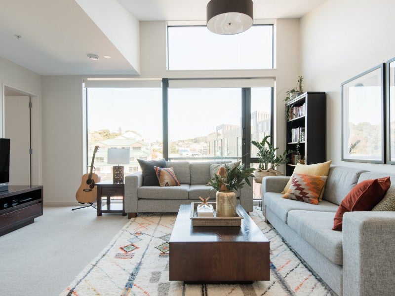 5F/21 Rugby Street, Mount Cook, Wellington - Carousel 2