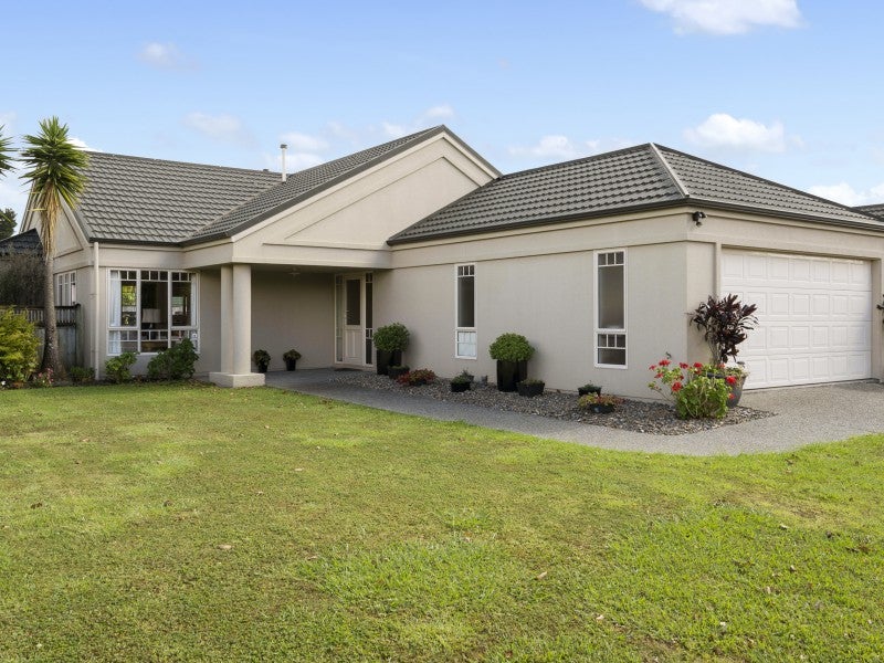 12 Washington Parade, Milson, Palmerston North - Carousel 1