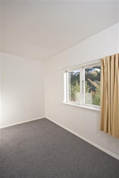 36 Maarama Crescent, Aro Valley, Wellington - Carousel 2