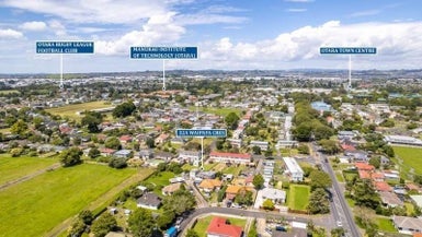 32A Waipapa Crescent, Otara, Auckland - Carousel 1