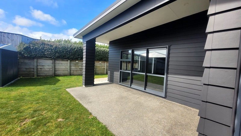 12 Mo Street, Camborne, Porirua - Carousel 2