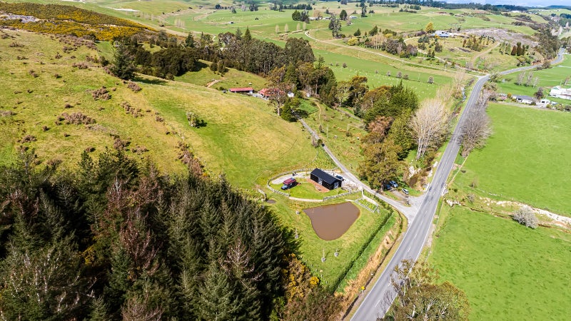2324 Moutere Highway, Lower Moutere - Carousel 11