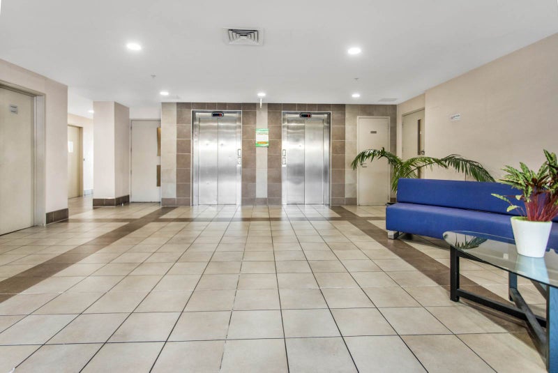 G8/135 Hobson Street, Auckland Central, Auckland - Carousel 11