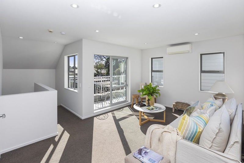 172B Fitzgerald Avenue, Christchurch Central, Christchurch - Carousel 1