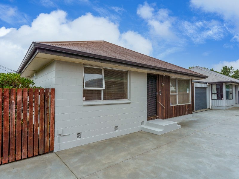 1/109 Gayhurst Road, Dallington, Christchurch - Carousel 2