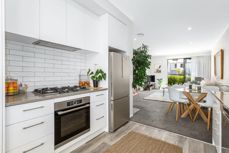 8 Tokitoki Way, Kenepuru, Porirua - Carousel 2