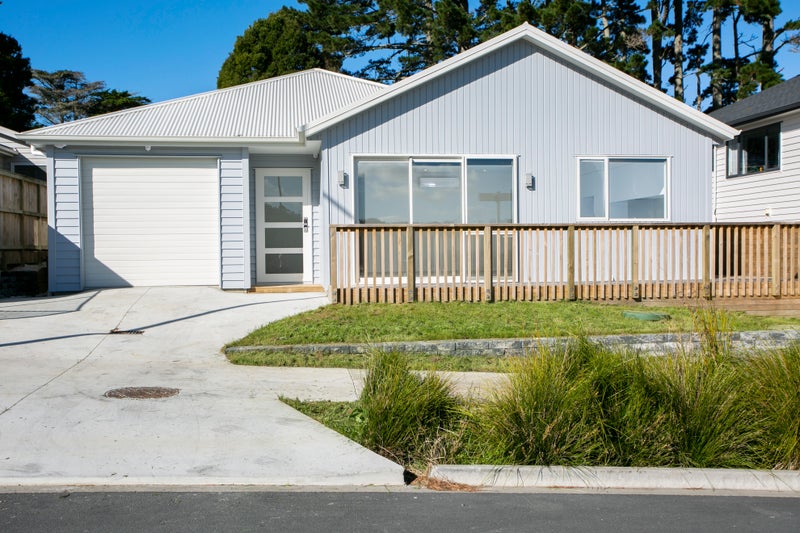 8 Barrique Road, Kumeū - Carousel 1