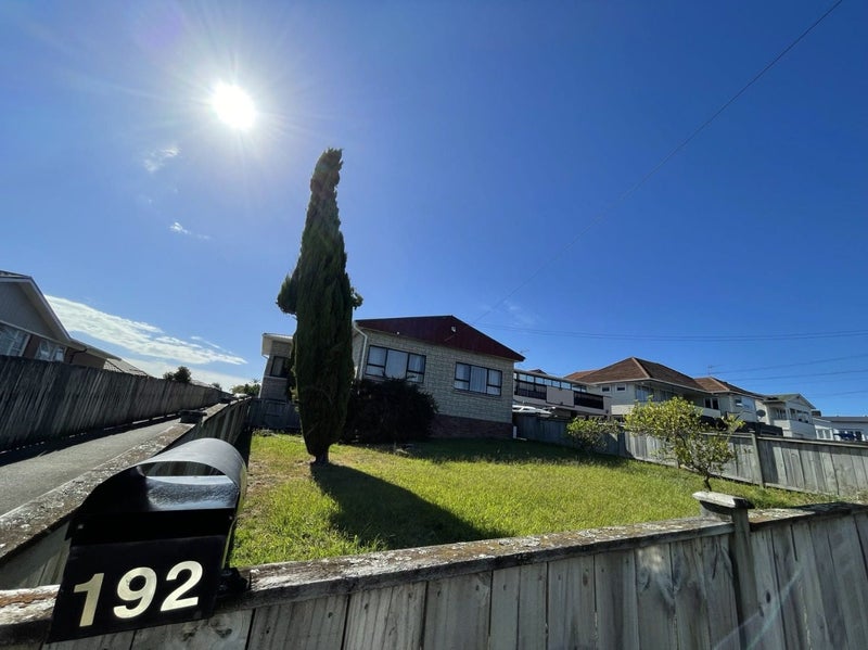 192 Whitney Street, Blockhouse Bay, Auckland - Carousel 12