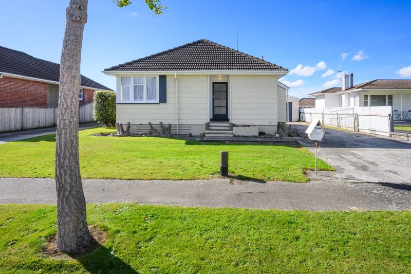 33 Manchester Street, Takaro, Palmerston North - Carousel 22