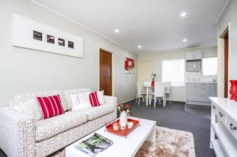 2/24 Arawa Street, New Lynn, Auckland - Carousel 2