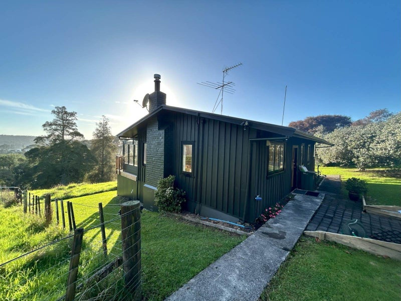 54A Warman Road, Ōkura, Auckland - Carousel 1