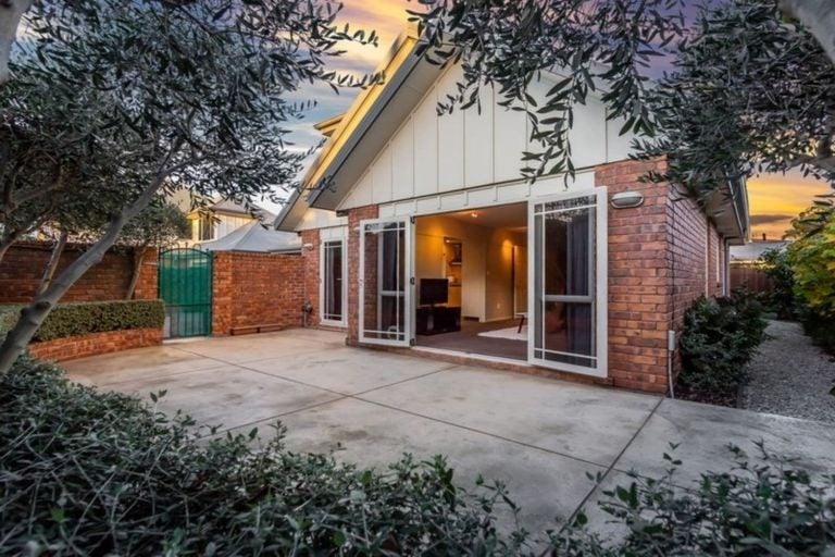 11A Galway Avenue, Bryndwr, Christchurch - Carousel 17