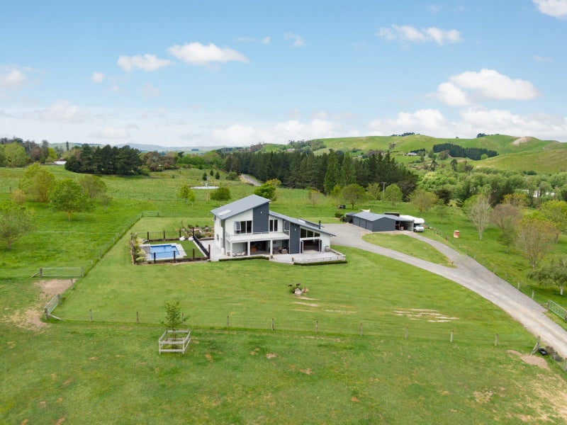180A Tikokino Road, Waipawa, Waipawa - Carousel 1