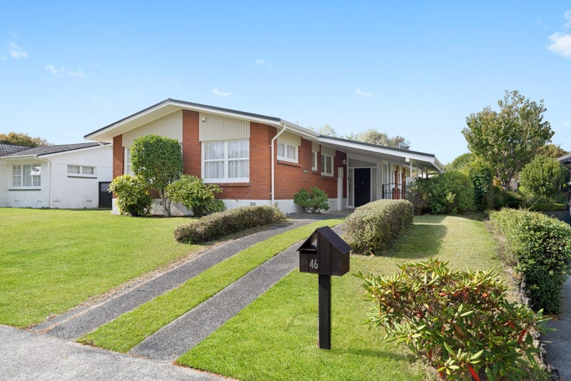 46 Hooker Avenue, Chedworth, Hamilton - Carousel 1