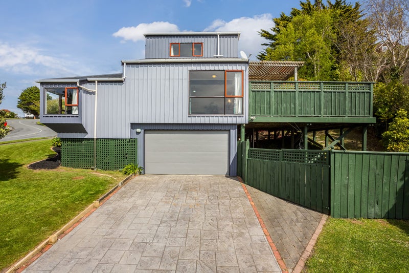 1 Kedge Lane, Whitby, Porirua - Carousel 15