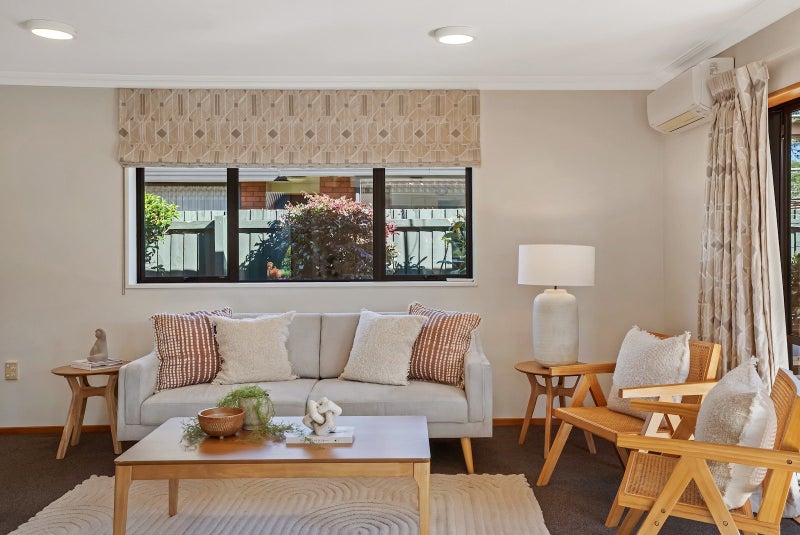 1/3 Netherby Lane, Shirley, Christchurch - Carousel 2