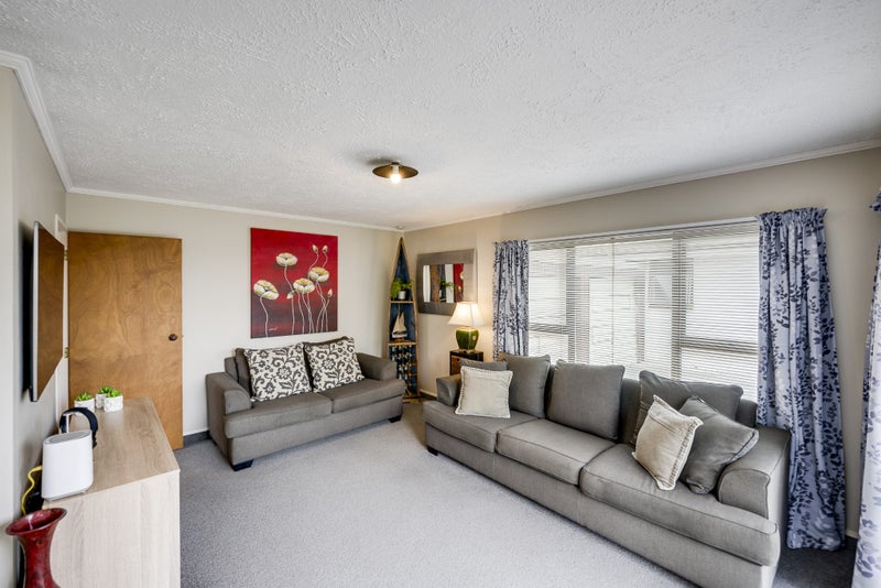 5/4 King Street, Taradale, Napier - Carousel 2