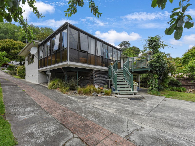 6 Charlotte Street, The Brook, Nelson - Carousel 2