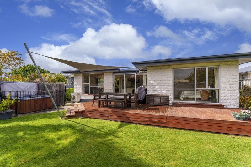 15 Woodbank Street, Somerfield, Christchurch - Carousel 2