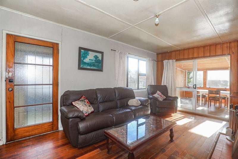 56 Semple Street, Huntly, Huntly - Carousel 2