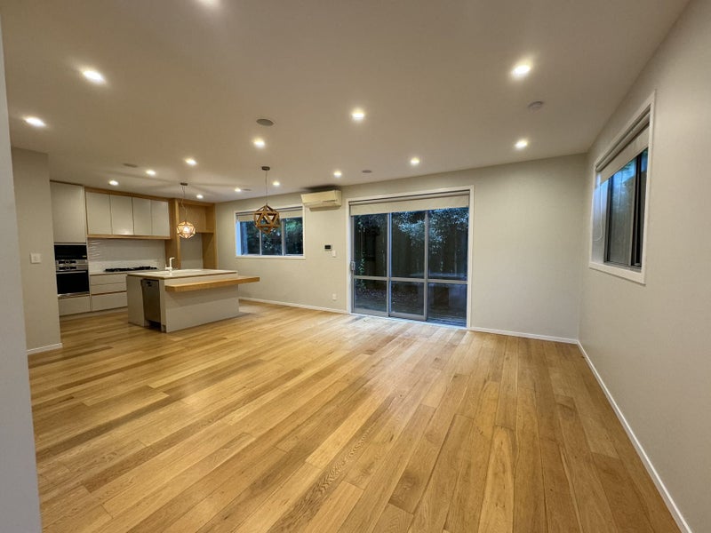 13 Lavender Court, Saint Johns, Auckland - Carousel 2