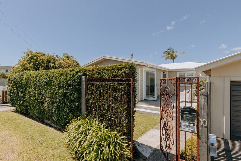 10 Short Street, Otumoetai, Tauranga - Carousel 2