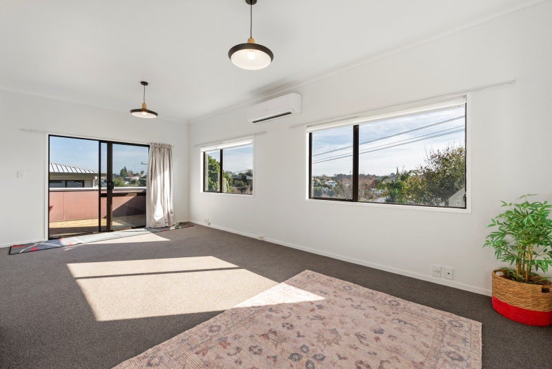 50A Watling Street, Gate Pa, Tauranga - Carousel 2