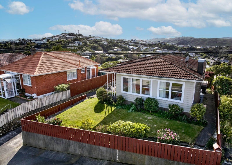 10 Walker Avenue, Paremata, Porirua - Carousel 24