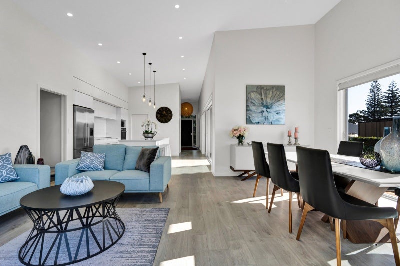 24 Kotare Drive, Waiwhakaiho, New Plymouth - Carousel 2