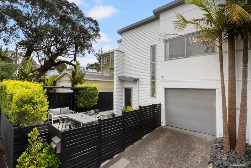 4A Yates Street, Onehunga, Auckland - Carousel 1