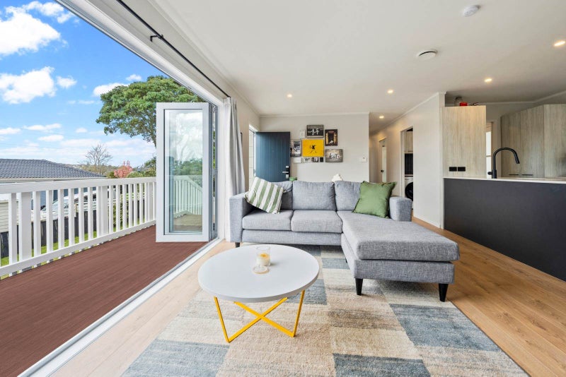 12 Arlette Place, Massey, Auckland - Carousel 2