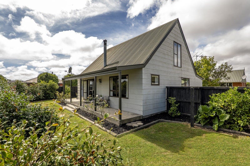 2 Thompsons Road, Belfast, Christchurch - Carousel 2