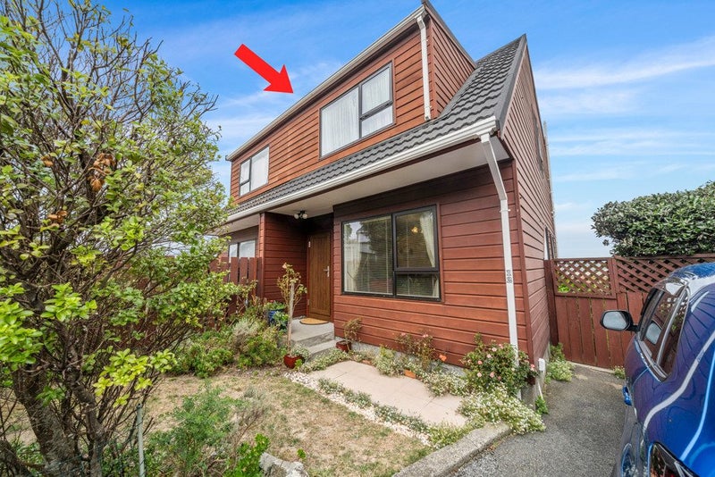 12 Rangitane Street, Maupuia, Wellington - Carousel 1