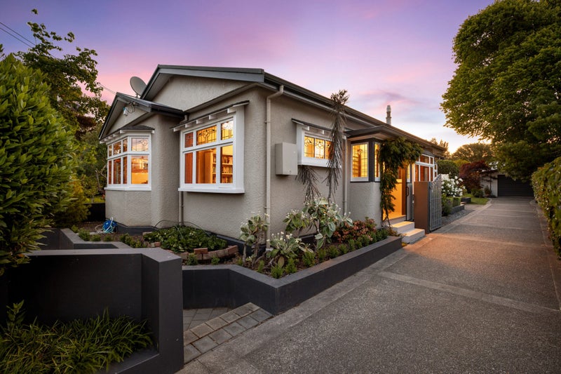 19 Birdwood Avenue, Beckenham, Christchurch - Carousel 2