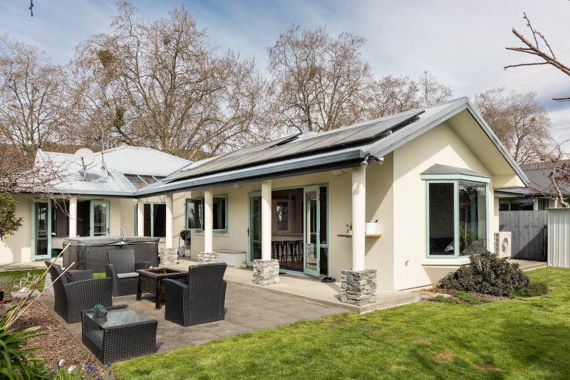 3 Alexandra Grove, Richmond - Carousel 2