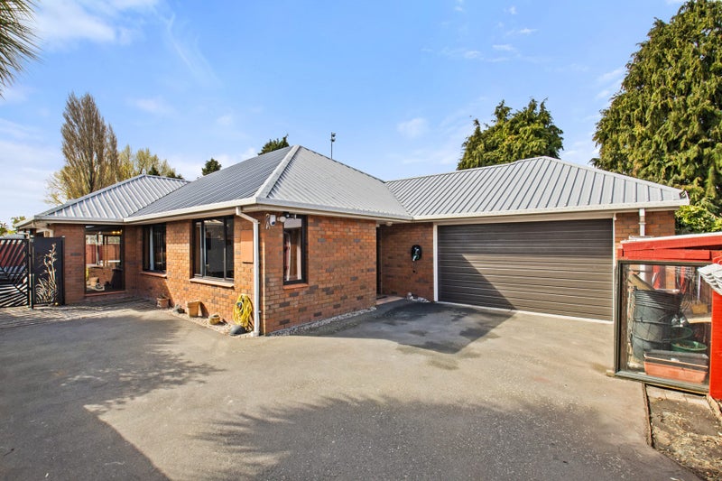 2/2 Hare Street, Ilam, Christchurch - Carousel 1
