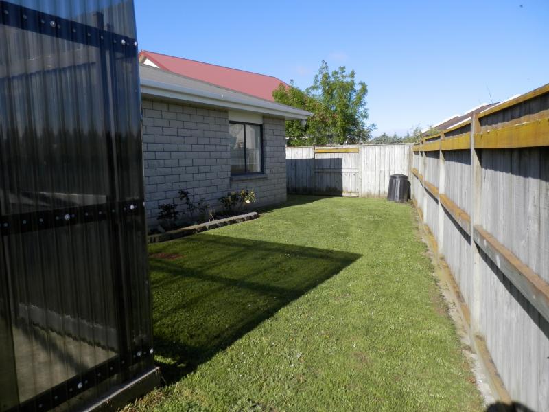 36 Royal Oak Drive, Kelvin Grove, Palmerston North - Carousel 21