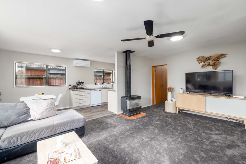 1/117 Wainoni Road, Avondale, Christchurch - Carousel 2